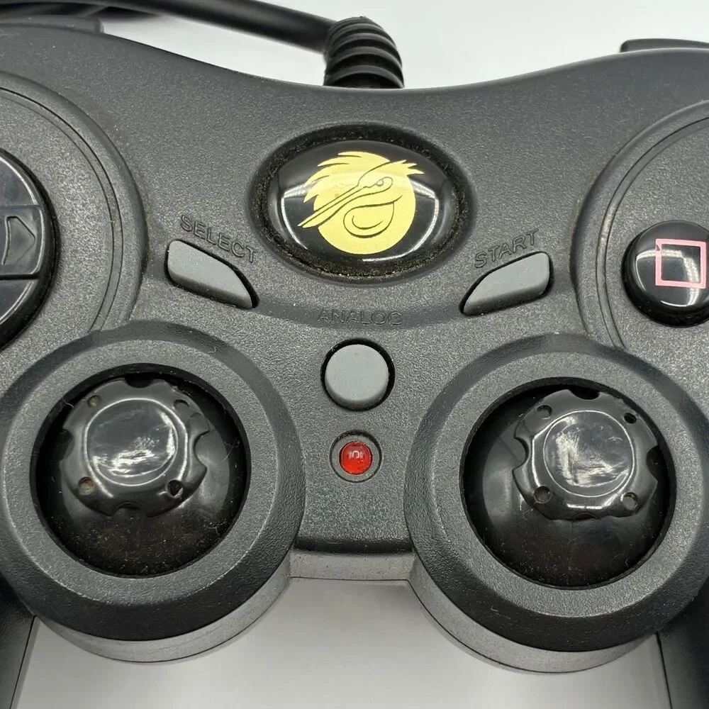 Pelican PL-6688 Wired Controller for Sony PlayStation 1 2 PS1 PS2 Black Dual
